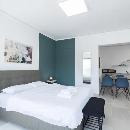 Apartment Hip And Fun B *